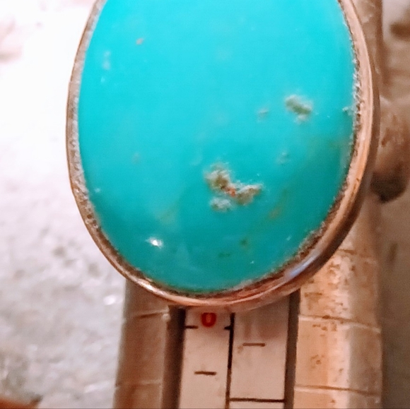 Vintage Native Western handmade Turquoise Gemstone and Sterling Silver Sz 8 Ring - Picture 4 of 7